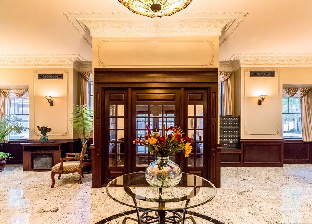 Dewitt Hotel And Suites Chicago Beltér fotó