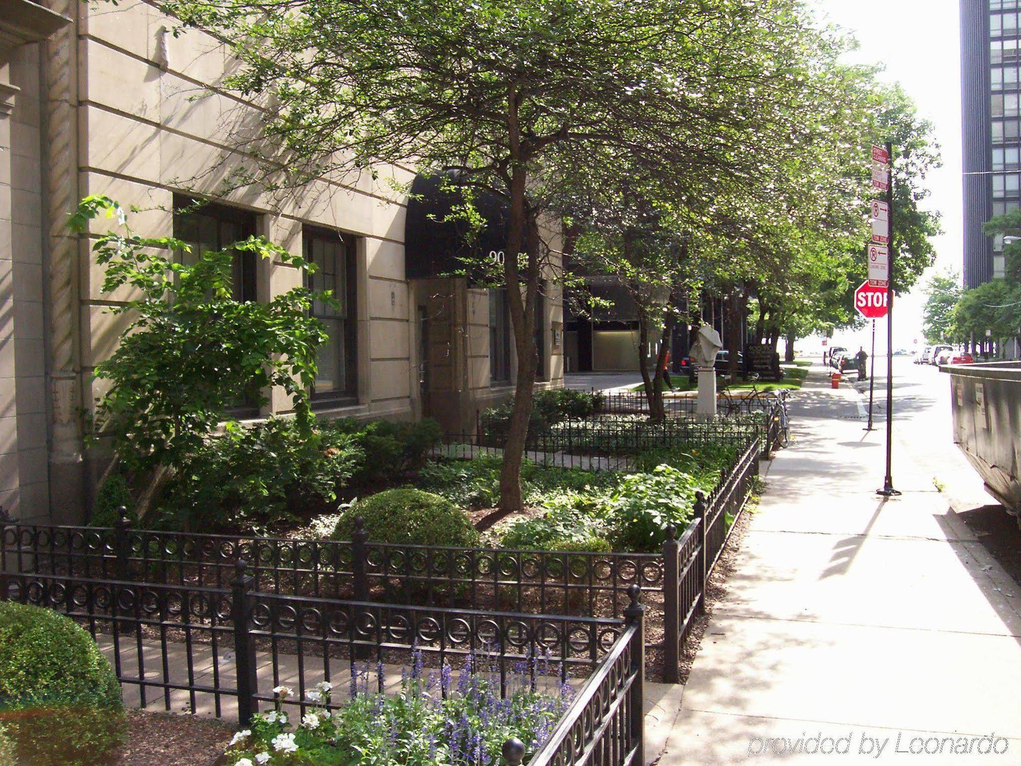 Dewitt Hotel And Suites Chicago Kültér fotó
