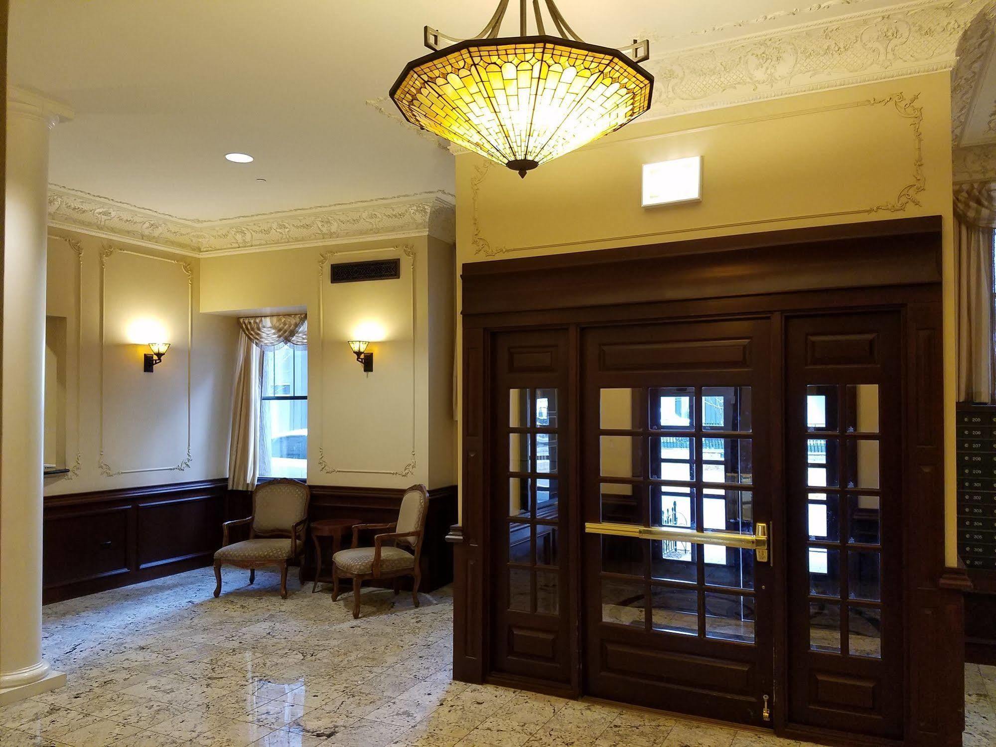 Dewitt Hotel And Suites Chicago Kültér fotó