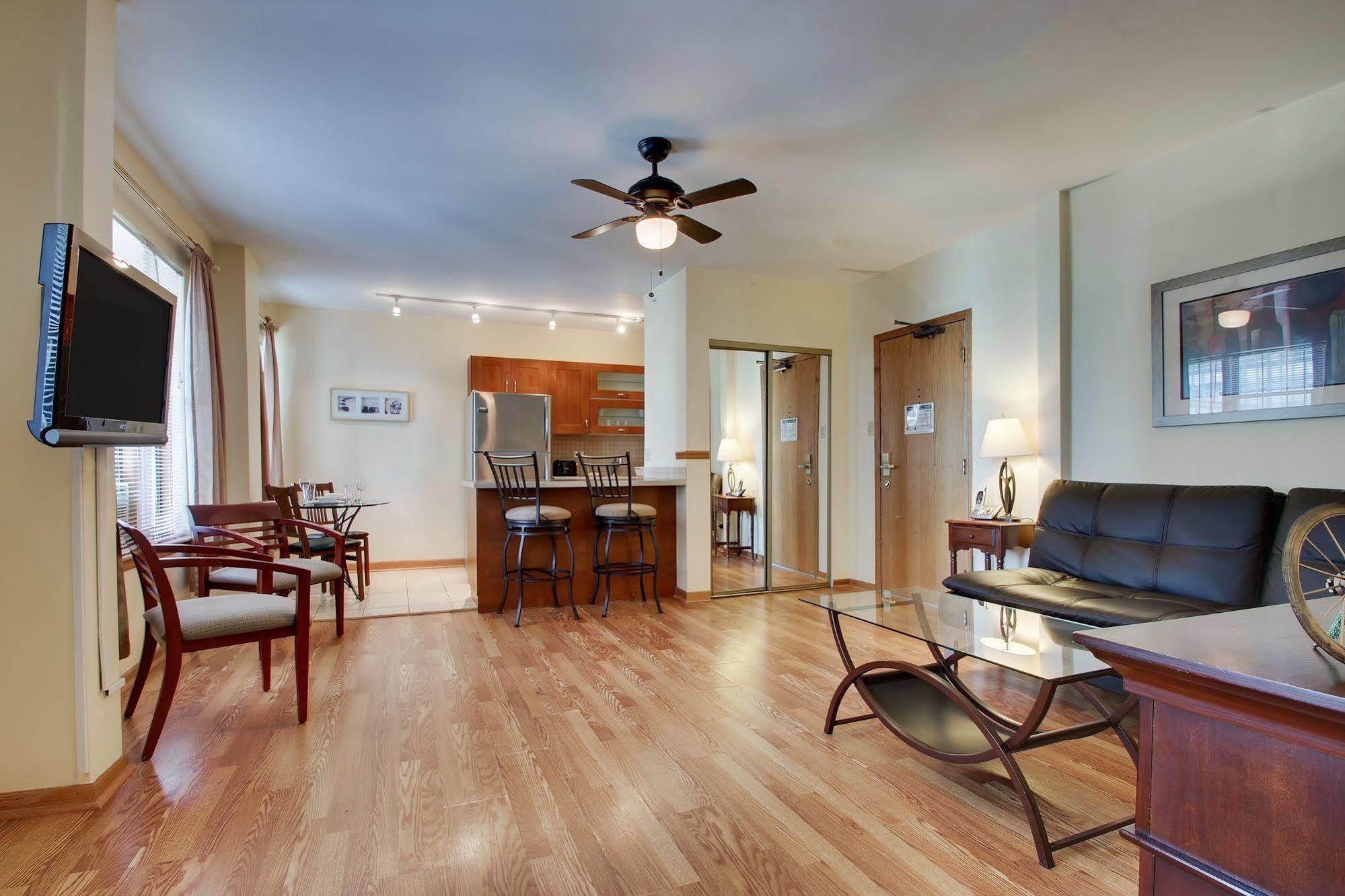 Dewitt Hotel And Suites Chicago Kültér fotó
