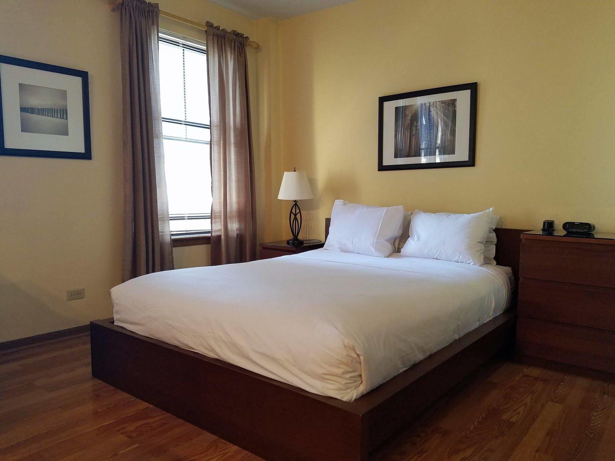 Dewitt Hotel And Suites Chicago Kültér fotó